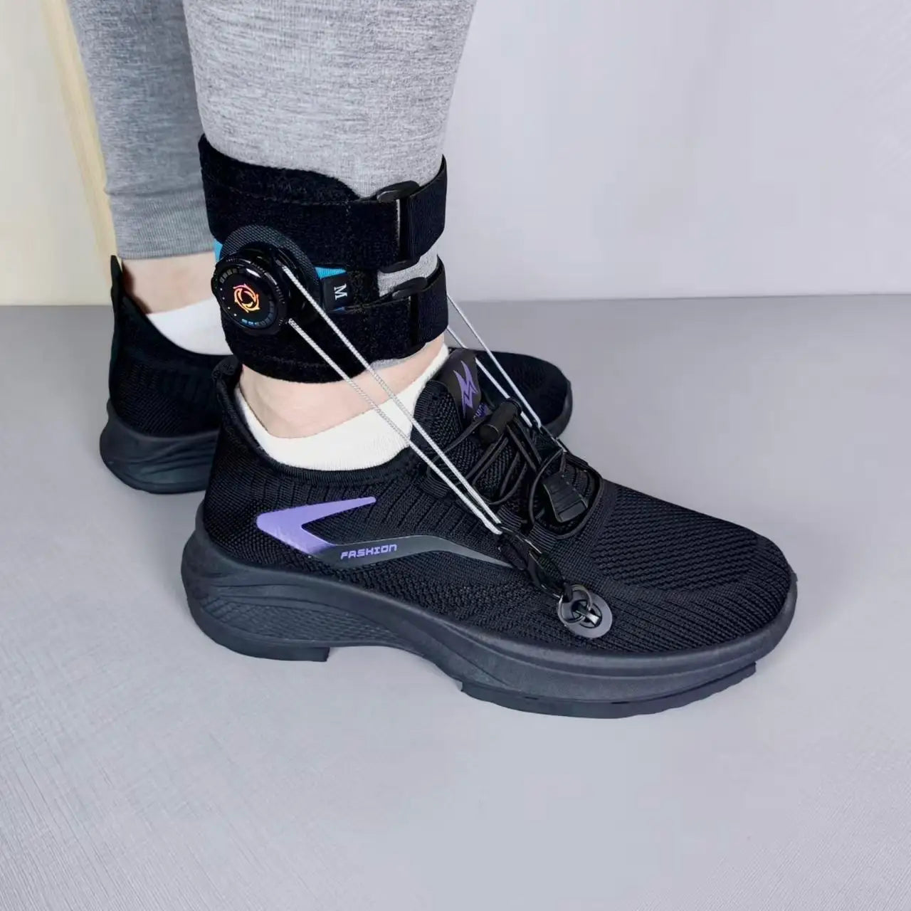 Adaptive Walking Support Shoes with Adjustable Foot Lift System